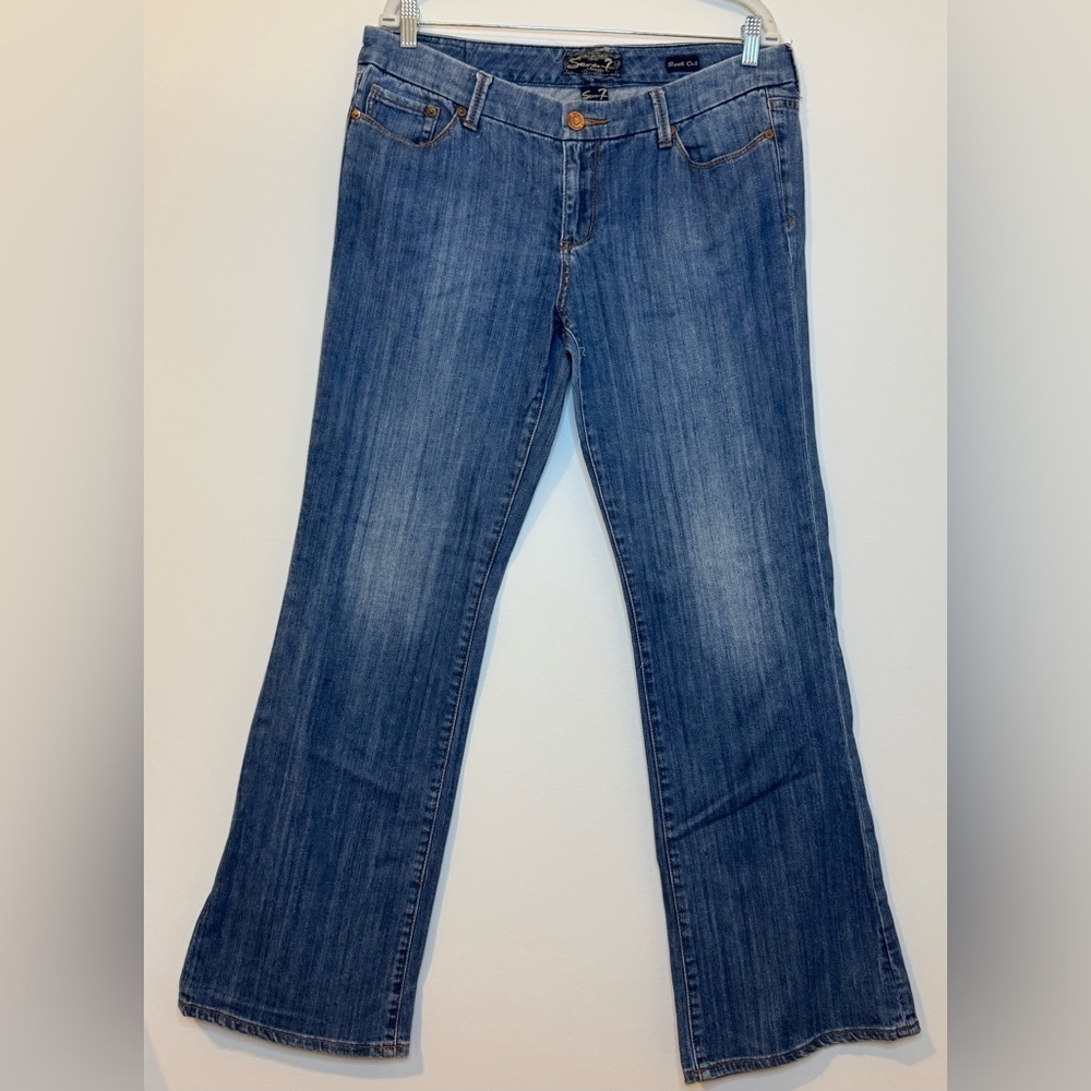 Seven7 Women's Stretch Bootcut Embroidered Back Pocket Jeans Size 32